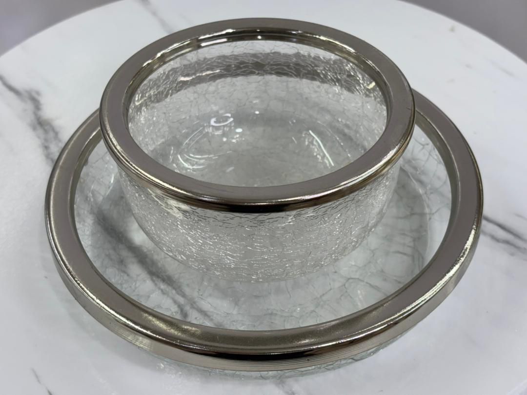 پیاله و پیشدستی