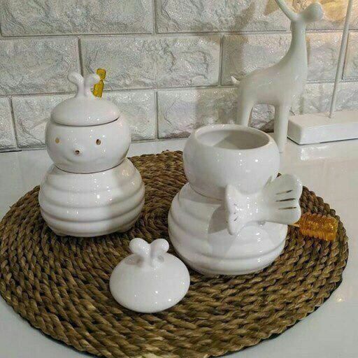 عسل خوری زنبور